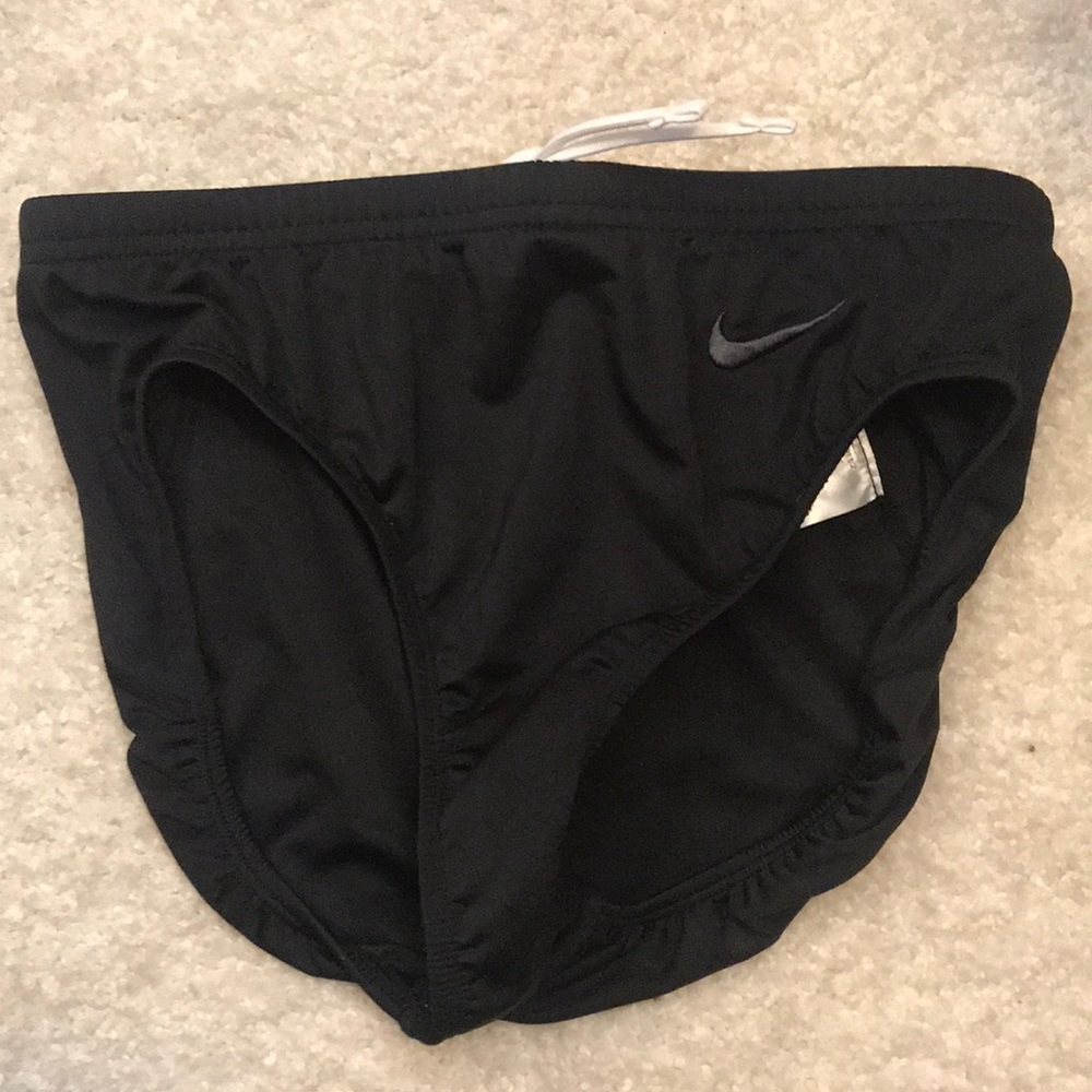 Nike women’s racing bottoms